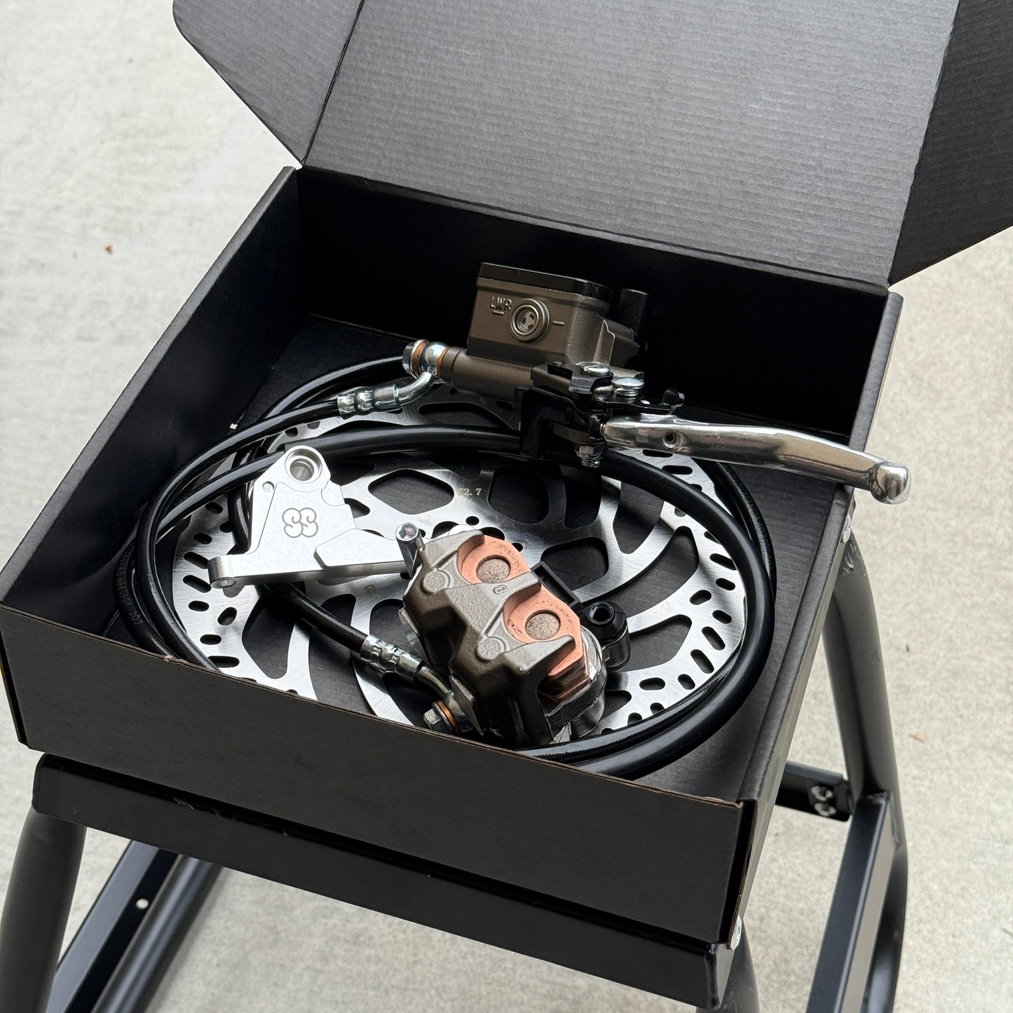 Pre-Bled Ultra Bee Brake Kit